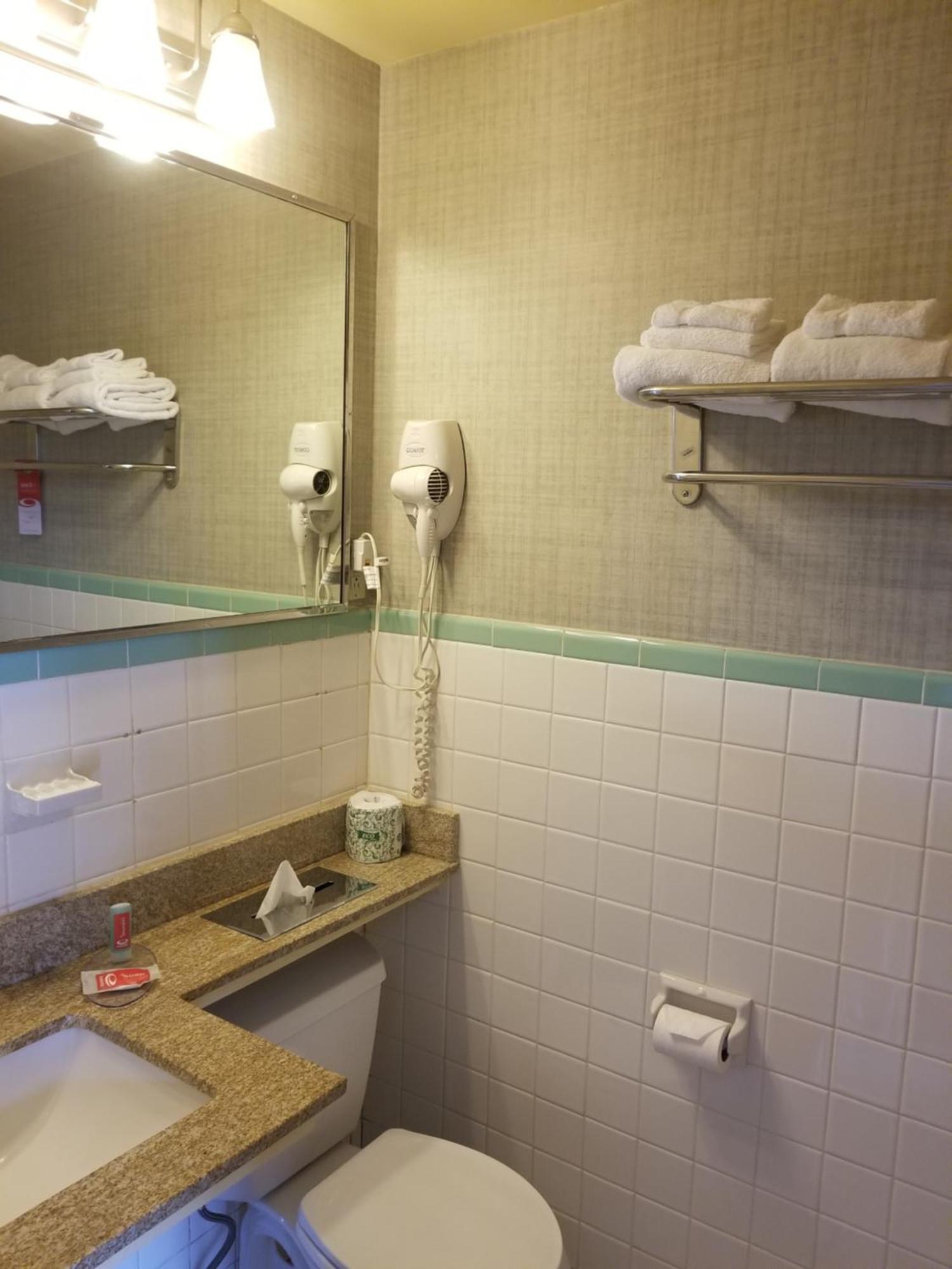 Newton Falls Falls Inn מראה חיצוני תמונה